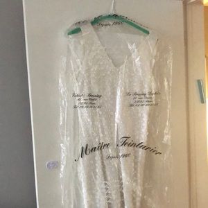 Brand new wedding gown